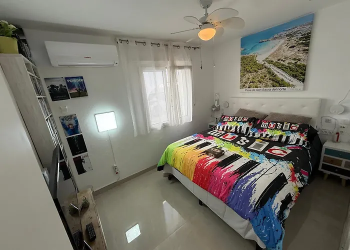 Flat Surrounded By Nature Wifi & Pool & Beach Nearby
