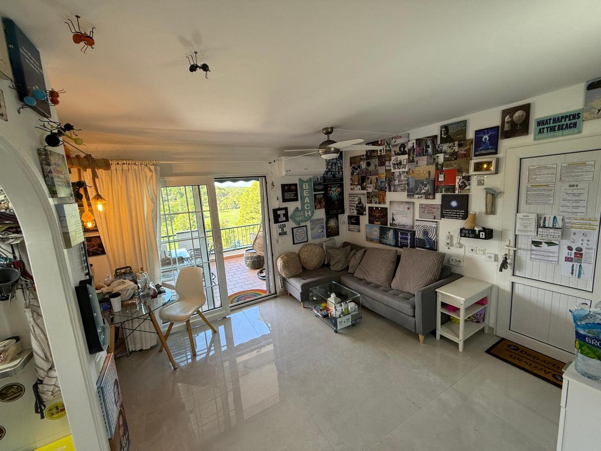 Flat Surrounded By Nature Wifi & Pool & Nearby Appartement *